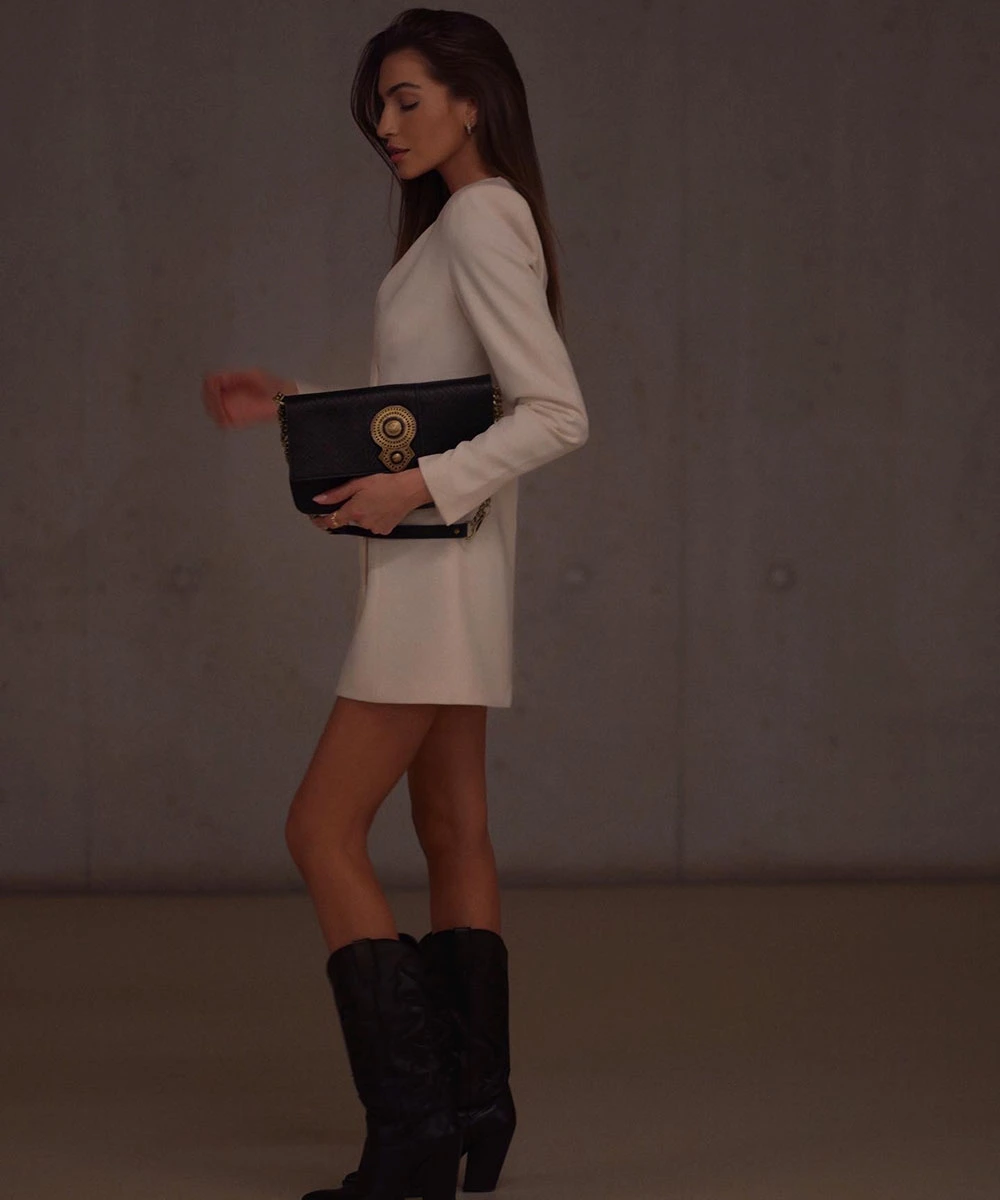 AURORA BLACK stamp 3