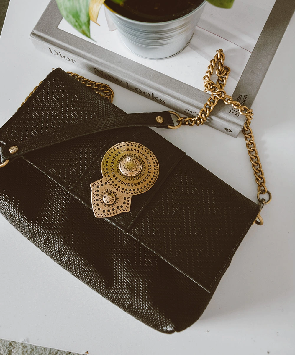 AURORA BLACK stamp 5