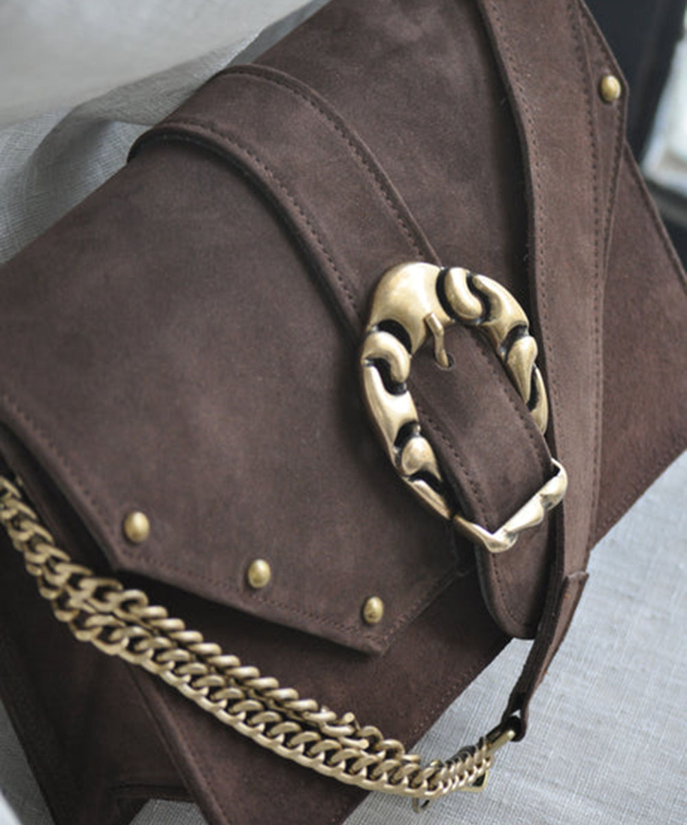 BRIANA_CHOCOLATE_SUEDE_1