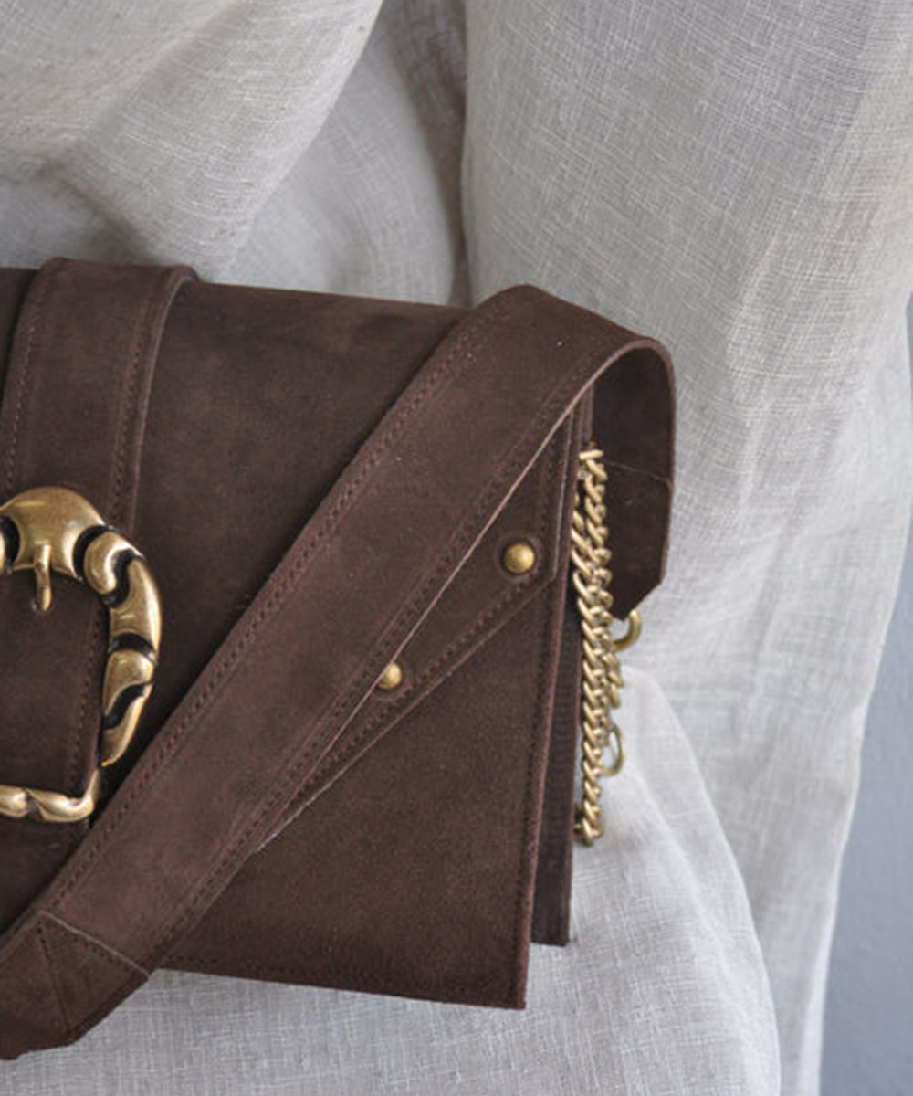 BRIANA_CHOCOLATE_SUEDE_3